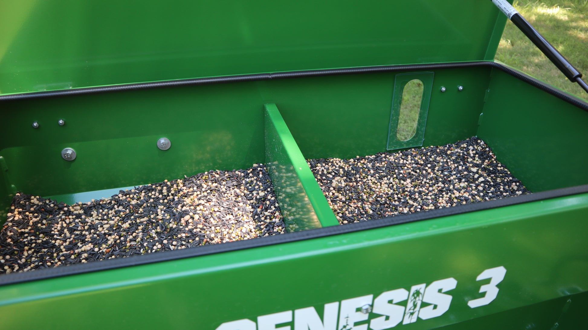 GENESIS 3 UTV