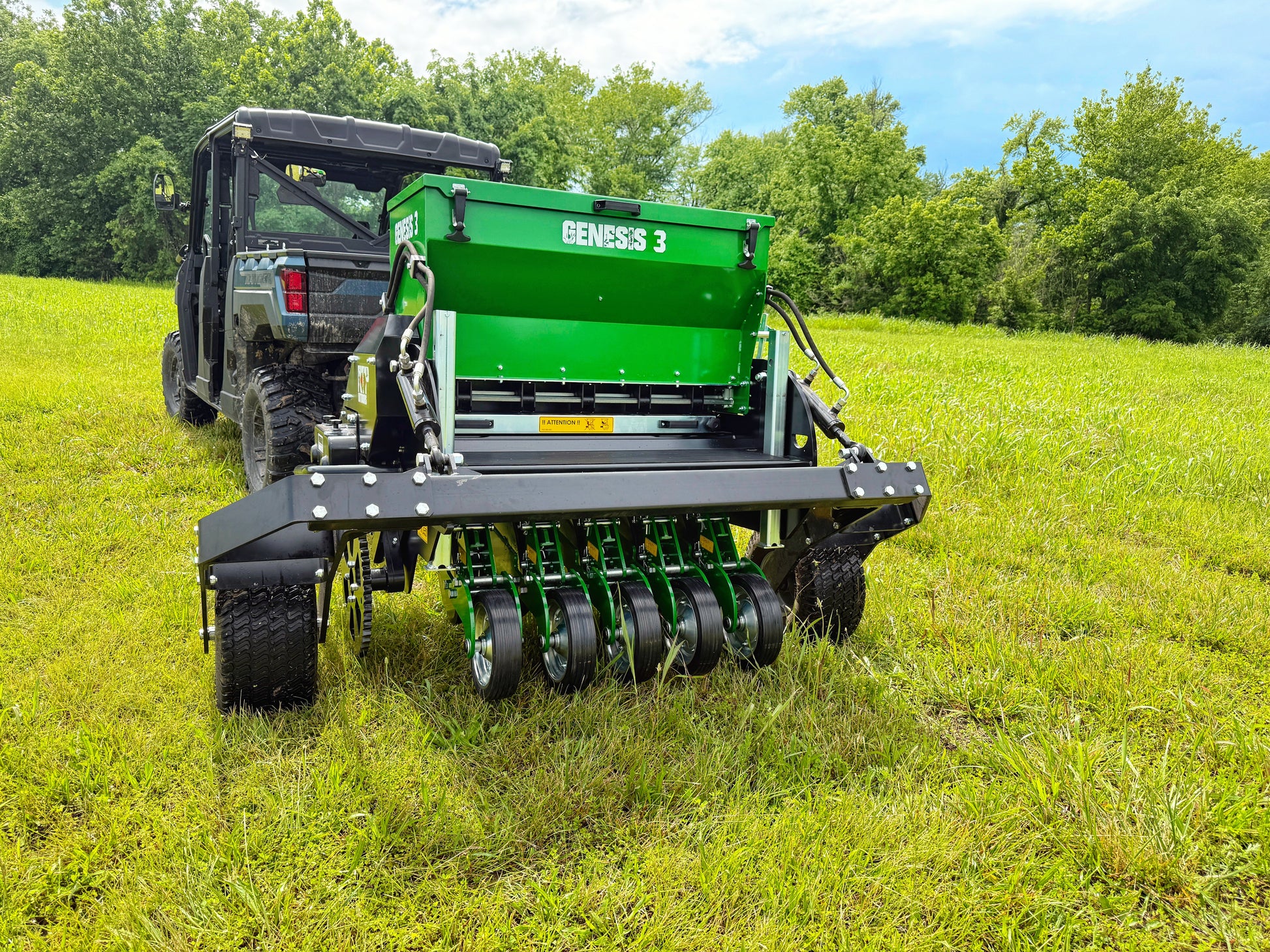 GENESIS 3 UTV