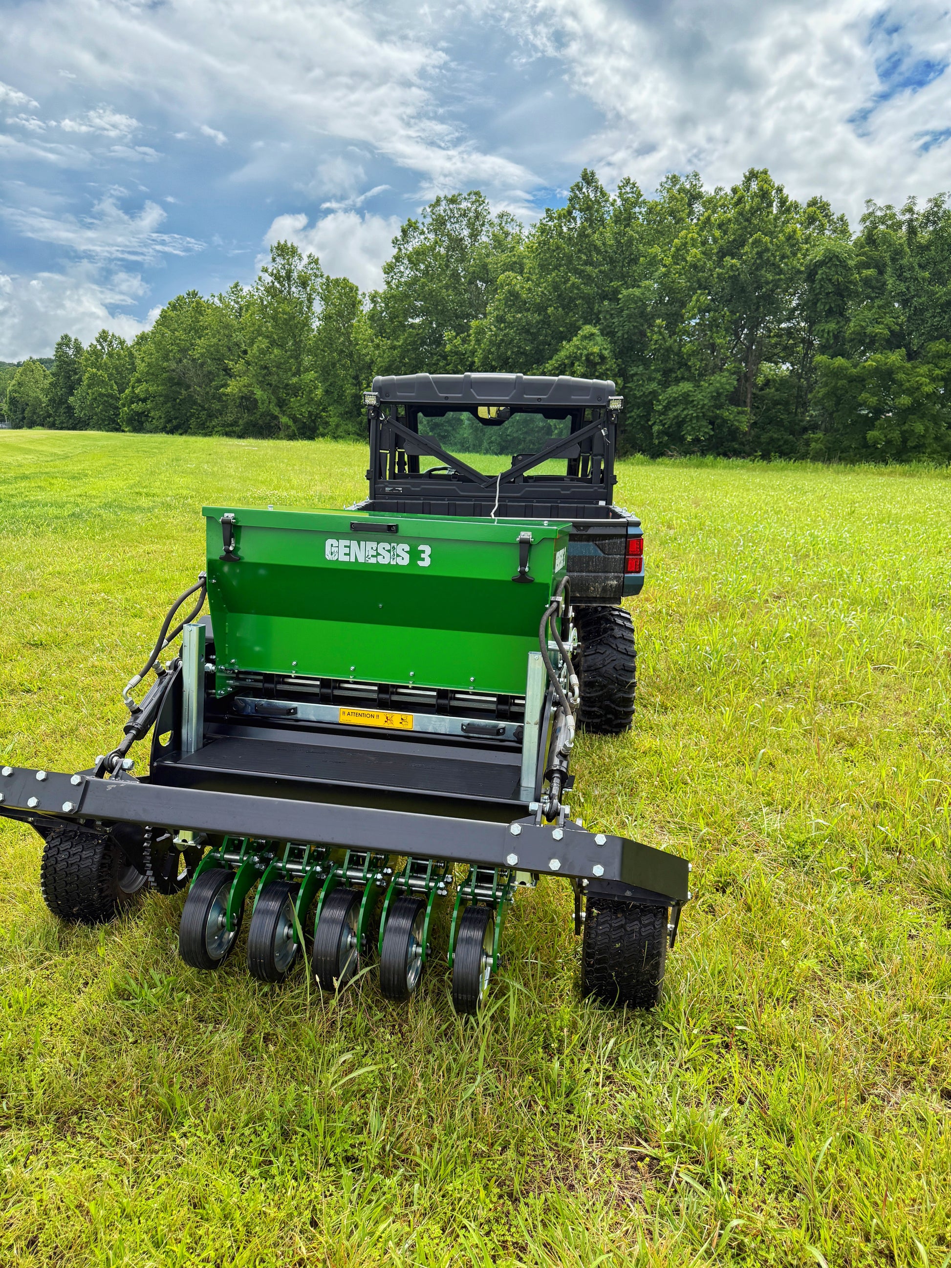 GENESIS 3 UTV
