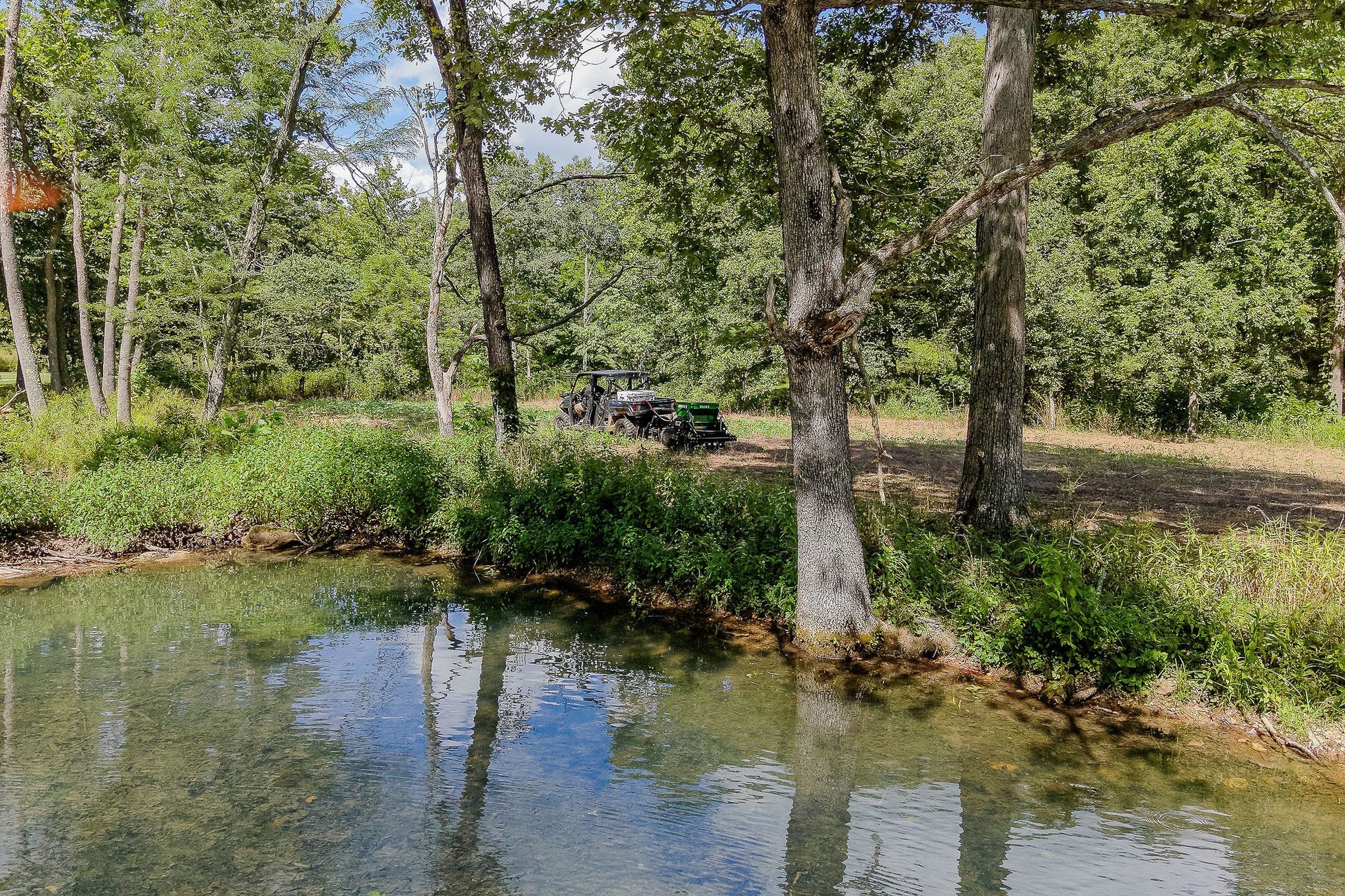 GENESIS 3 UTV