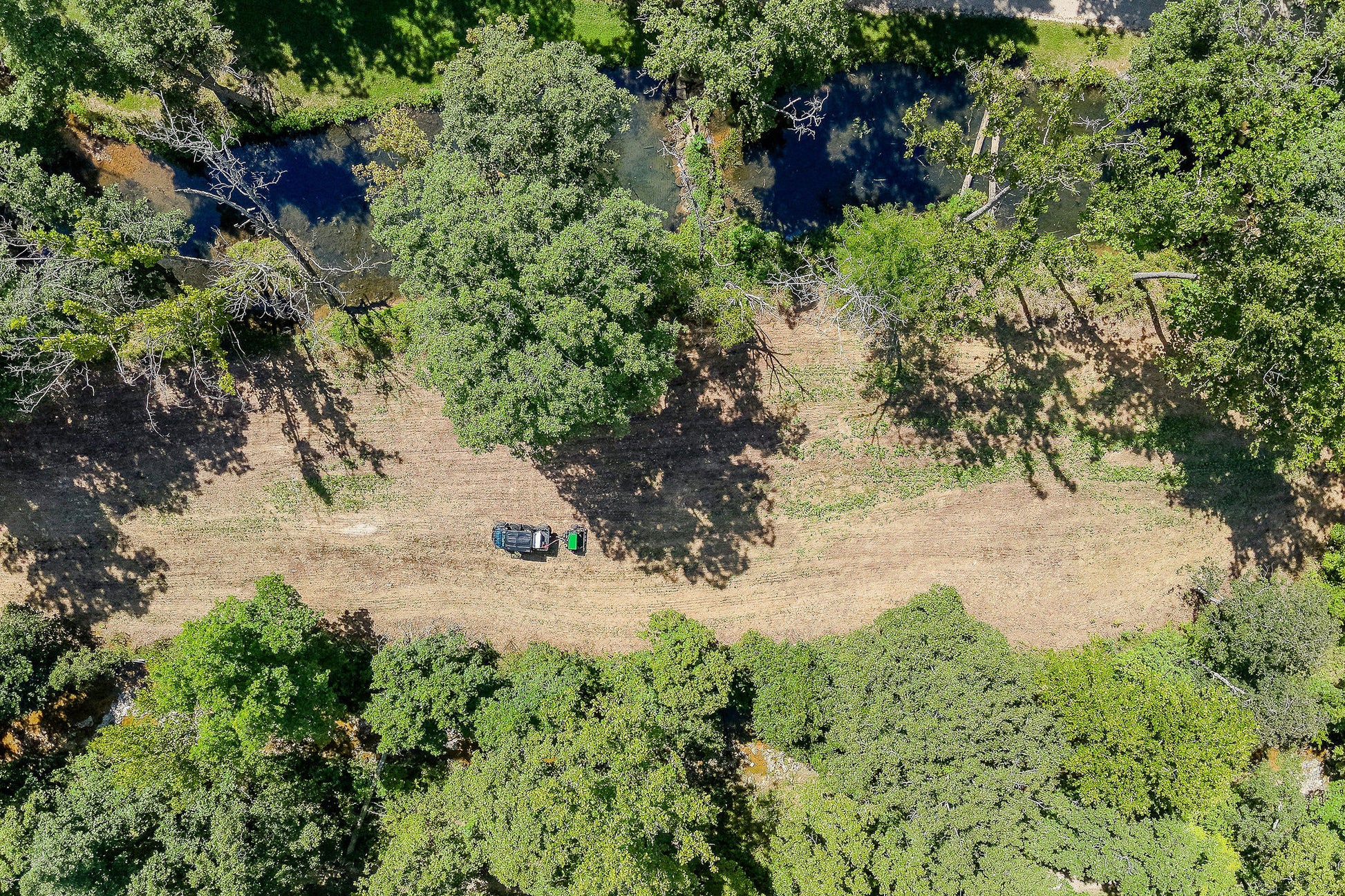 GENESIS 3 UTV